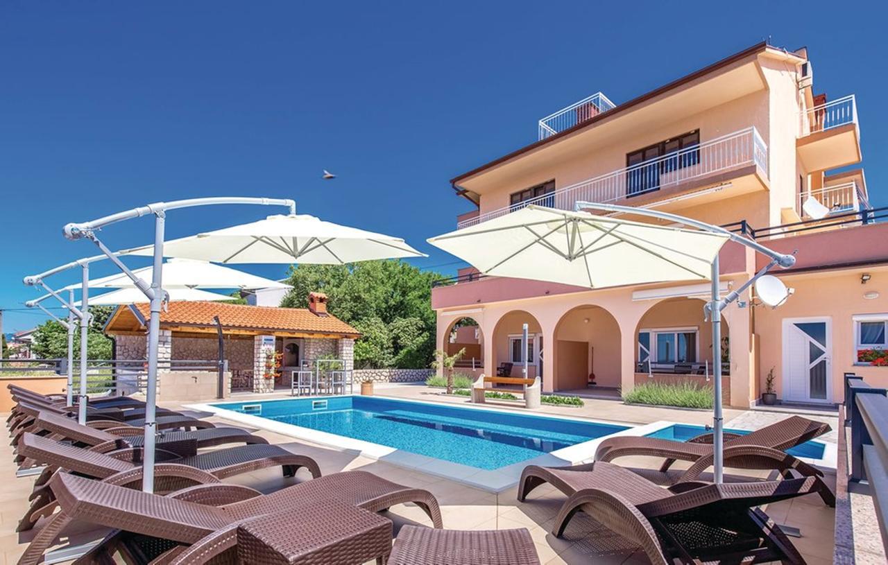 Apartments Antolic Нови-Винодолски Экстерьер фото